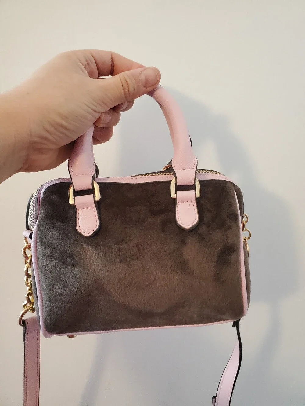 Juicy Couture 'Classic Scotty Dog' Mini Satchel - Picture 3 of 4